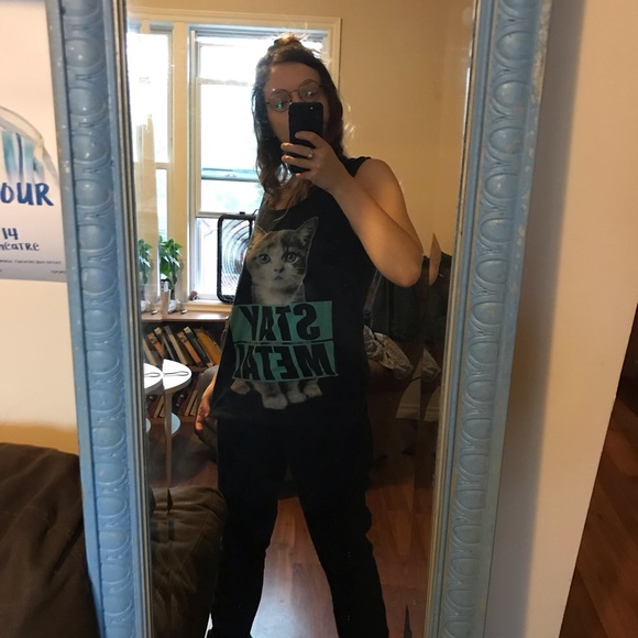 “Stay Metal” kitty tank top - Picture 2 of 3